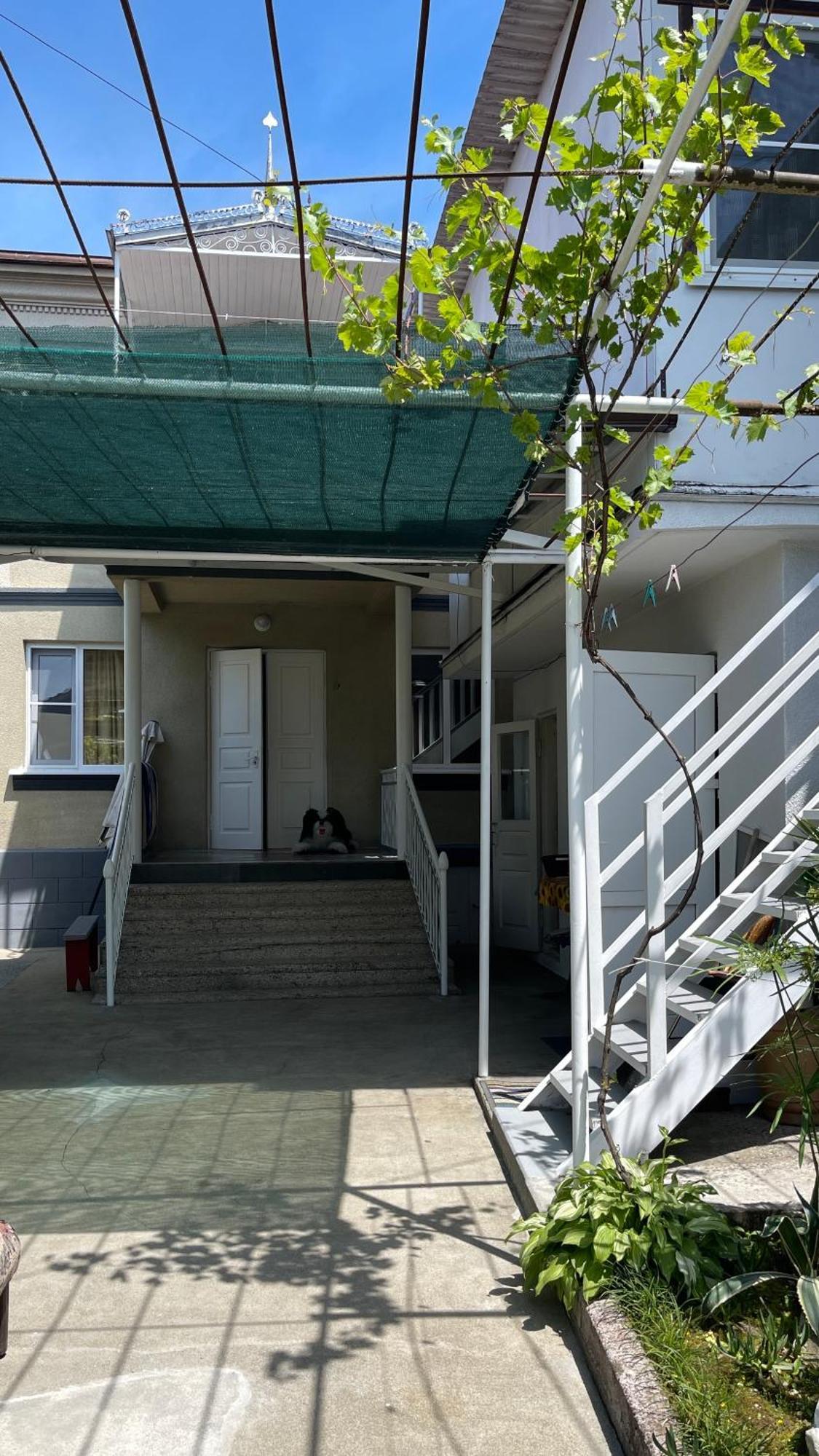 Guest House Vladimir Гагра Екстериор снимка