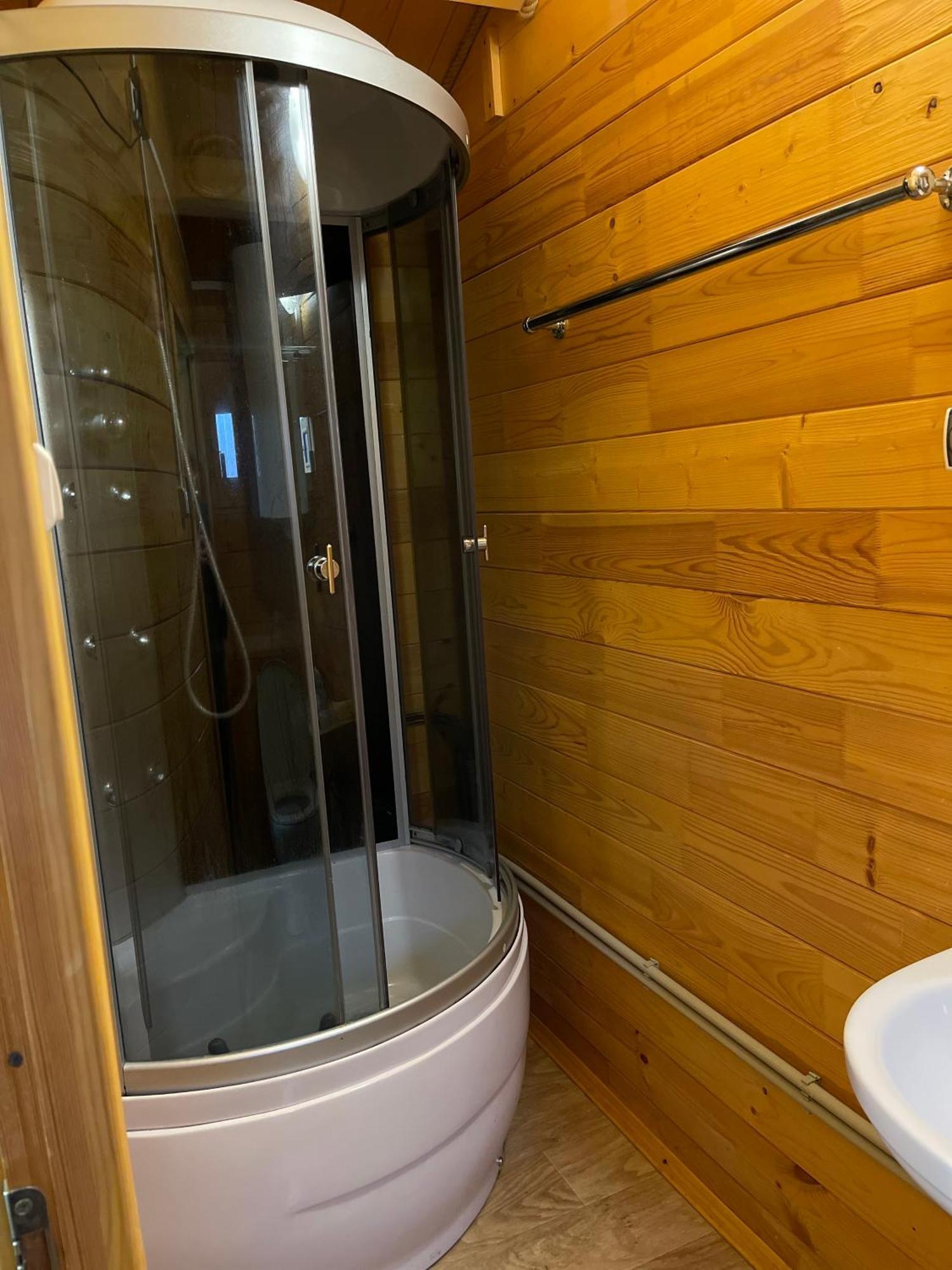Guest House Vladimir Гагра Екстериор снимка